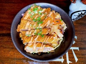 PANKO PORK TENDERLOIN WITH SAKANA SAUCE WITH NOODLES