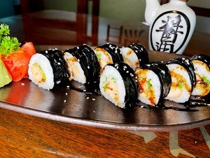 GRILLED SALMON ROLL